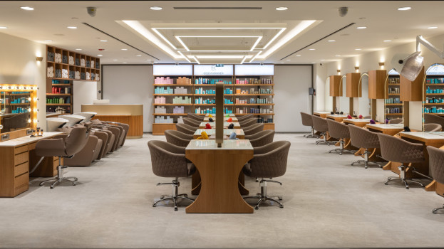 ERDEM KIRAMER SALON